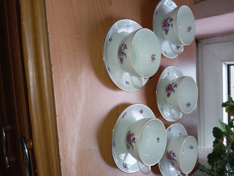 Porcelanowy zestaw kawowy - 05