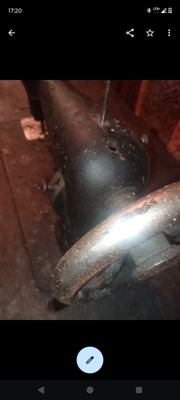 Singer maszyna do szycia Antyk - 01