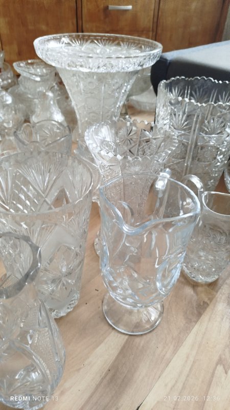 Kryształy o niebanalnym szlifie - 01