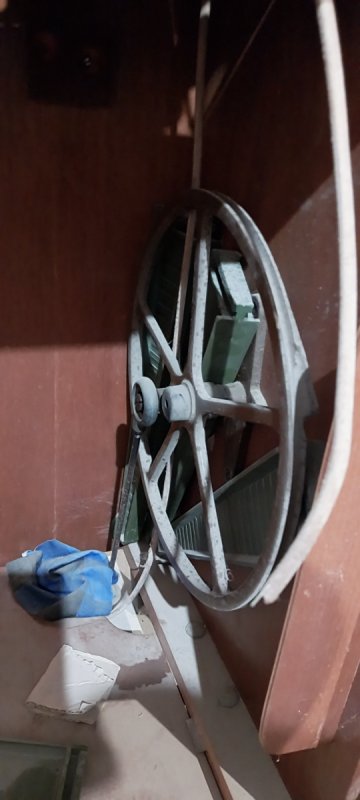 Kilka starych maszyn do szycia plus podstawa naumann - 07