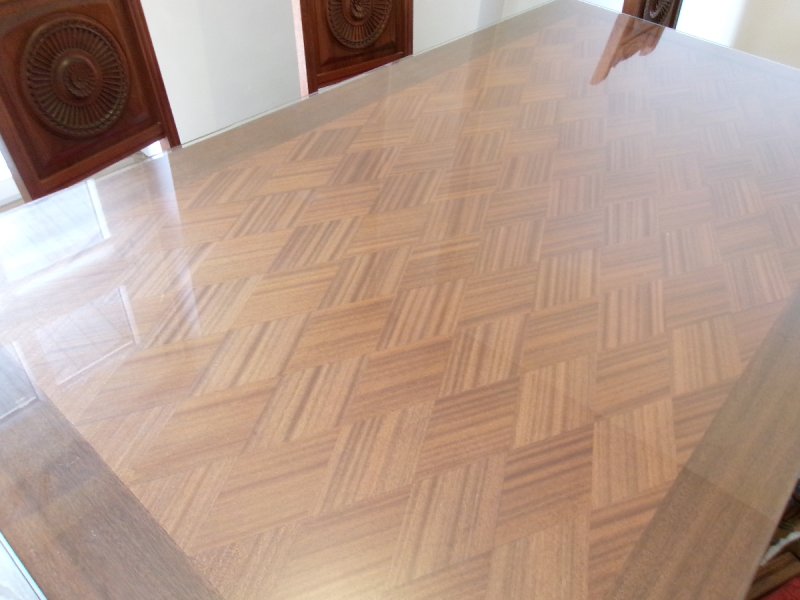 Misternie rzeźbiony antyczny stół i 6 krzeseł. - 02