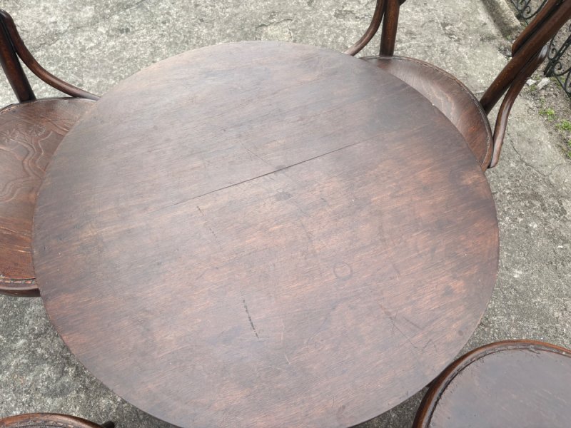 Stół i 4 krzesła Thonet - 02