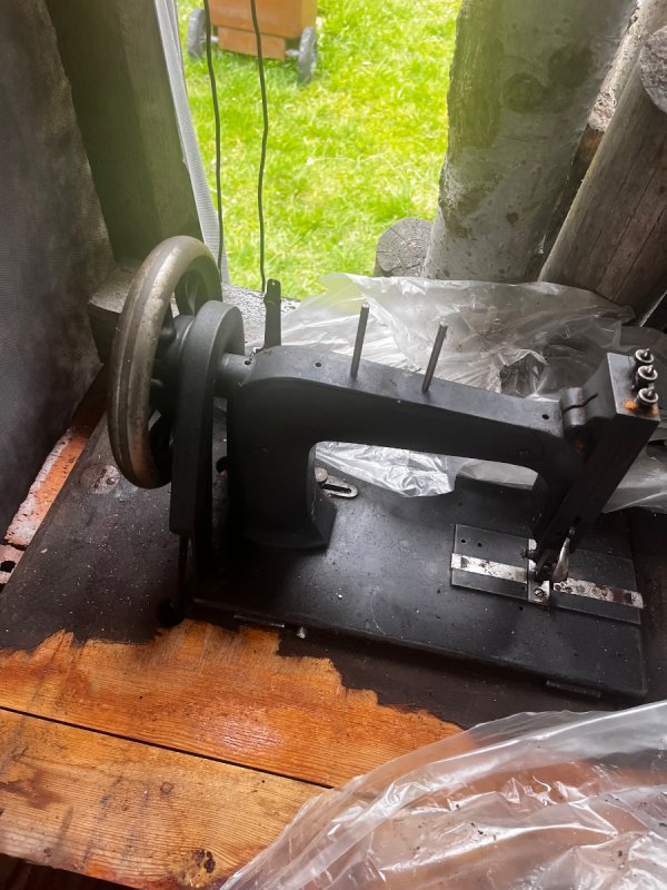 Stara maszyna szewska / kaletnicza Gritzner ręcz