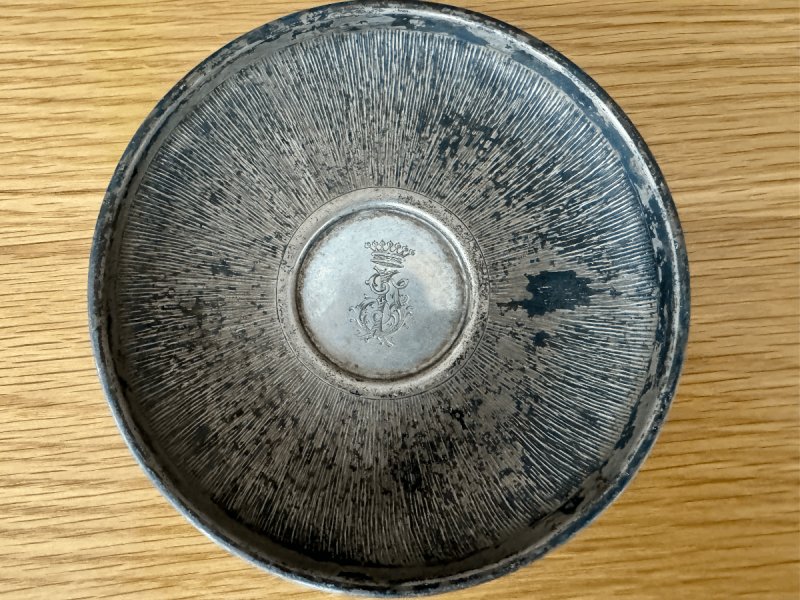 Filiżanka ze srebra z monogramem - 03