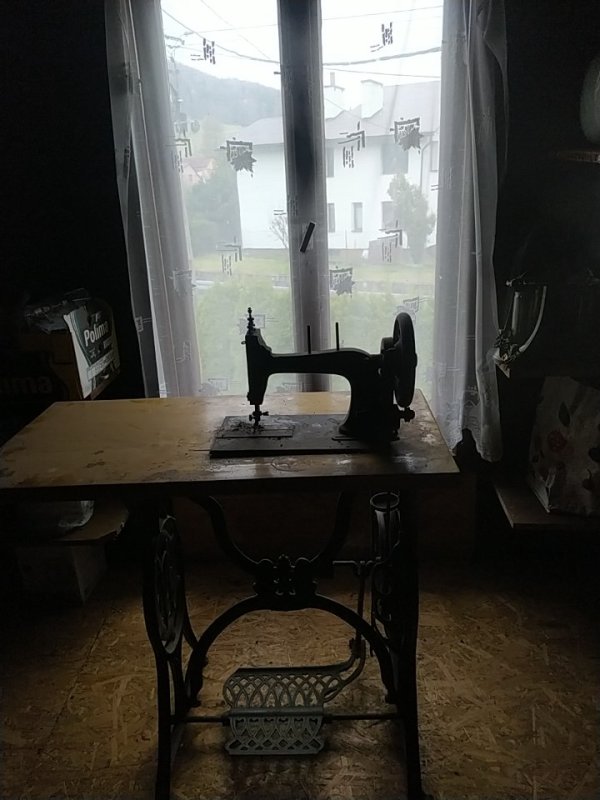 Maszyna do szycia Numann