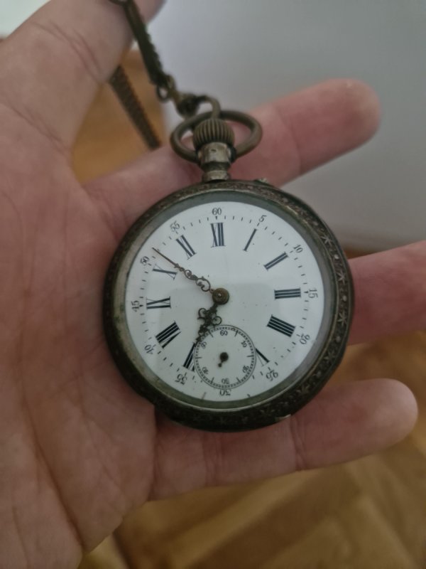 Zabytkowy zegarek kieszonkowy srebrny 0.800