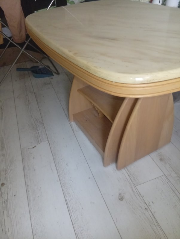 Na sprzedaż solidny, wielofunkcyjny ławostół przyw - 01 Na sprzedaż solidny, wielofunkcyjny ławostół przyw - 01