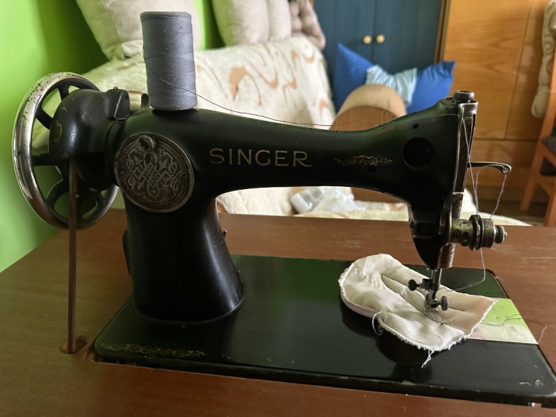 Maszyna do szycia Singier - 05